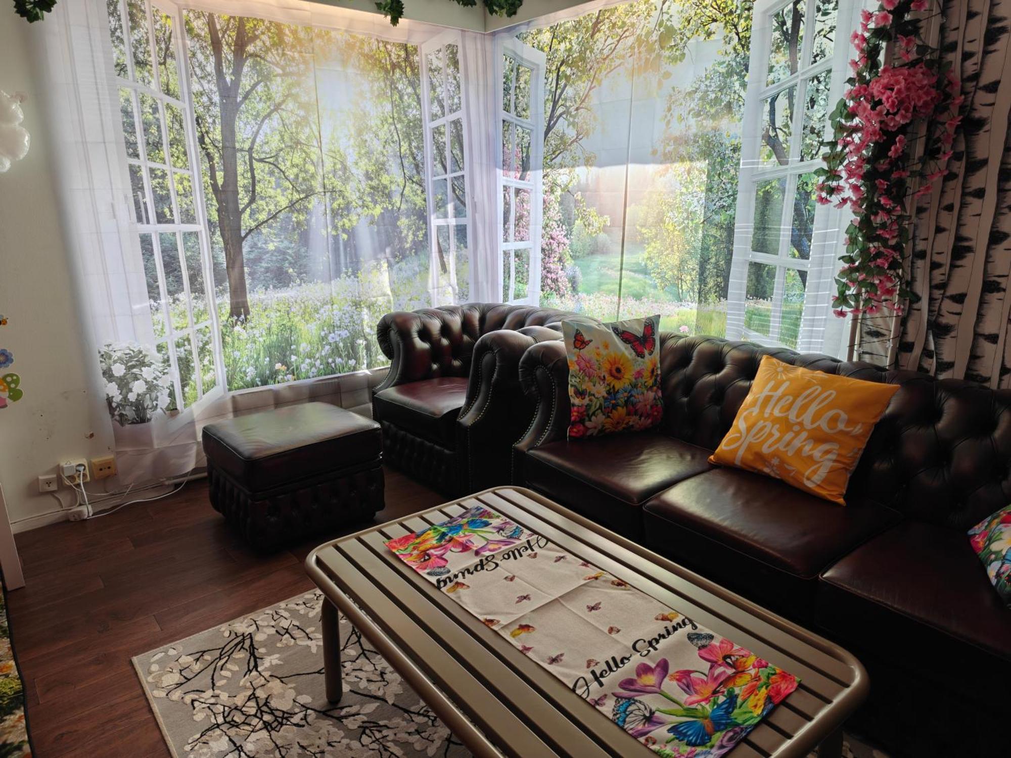 הלסינקי Relax & Recharge - A Unique Suite With A Touch Of Luxury - Hot Tub And Sauna Inspired Decor #Not A Real Sauna# Easy City Access - Direct Train 15 Min To City מראה חיצוני תמונה